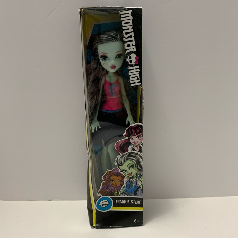 MONSTER HIGH Frankie Stein 2015 Doll brand new in box Frankenstein Toy NWT